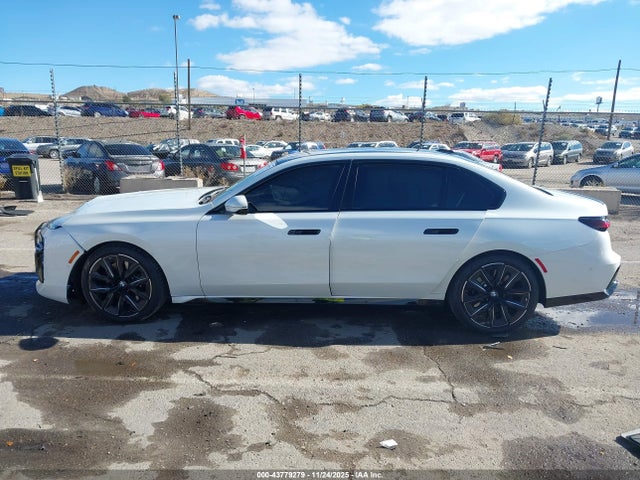 BMW 760i Xdrive 2025 WBA33EJ08SCV55132 Image 15