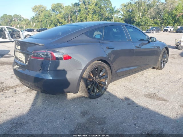 2017 TESLA MODEL S 5YJSA1E12HF191608 Photo 3