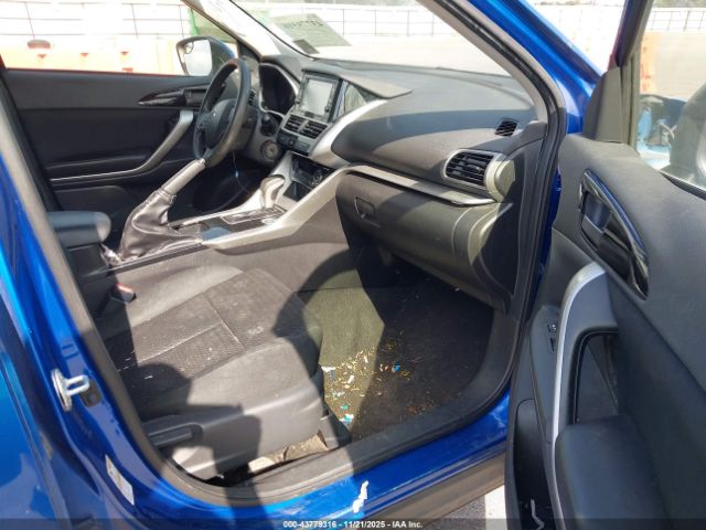 2019 MITSUBISHI ECLIPSE CROSS JA4AT3AAXKZ029874 Photo 4