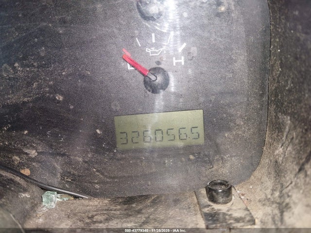 2005 Ford F-150 Stx/xl/xlt მანქანა იყიდება აუქციონზე, vin: 1FTRX14W25NA18646, აუქციონის ნომერი: 43779340