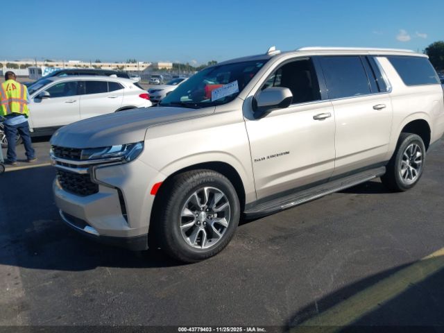 2021 CHEVROLET SUBURBAN 1GNSCBKD4MR236820 Photo 1