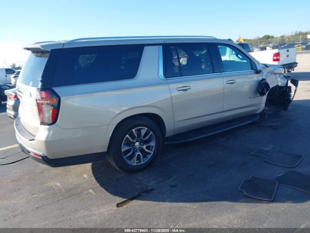 2021 CHEVROLET SUBURBAN 1GNSCBKD4MR236820 Photo 3