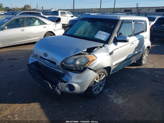 2012 KIA SOUL KNDJT2A65C7411819 Photo 1