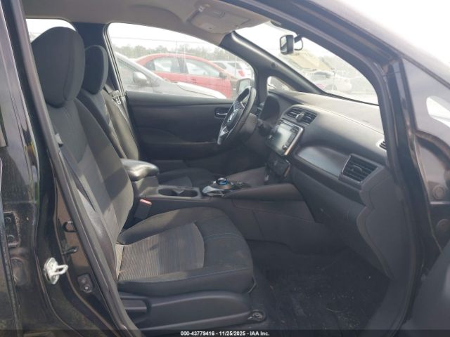2018 NISSAN LEAF 1N4AZ1CP1JC302699 Photo 4