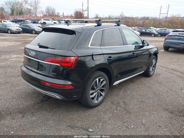 2021 AUDI Q5 WA1BAAFY3M2025357 Photo 3