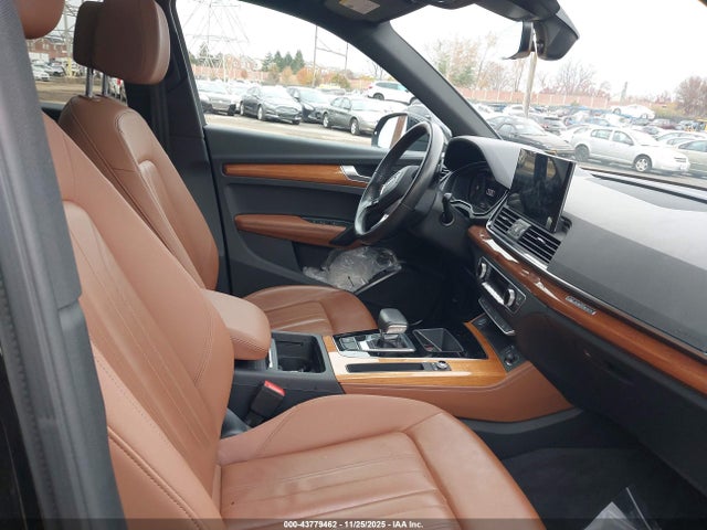2021 AUDI Q5 WA1BAAFY3M2025357 Photo 4