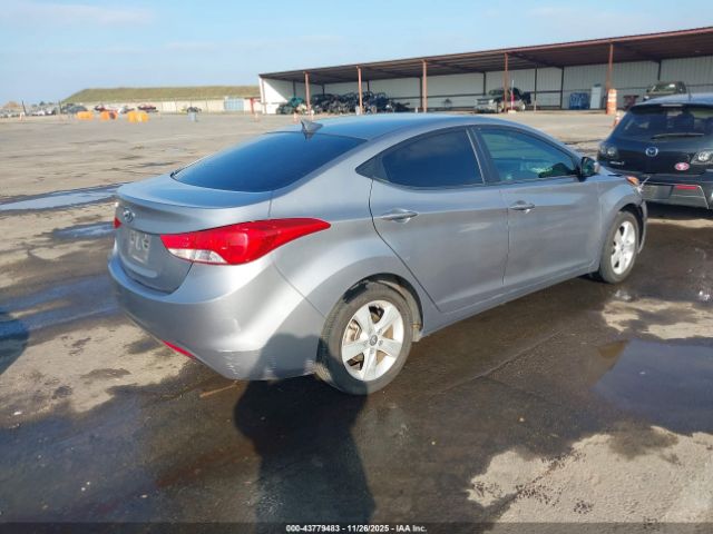2013 HYUNDAI ELANTRA KMHDH4AE4DU895563 Photo 3