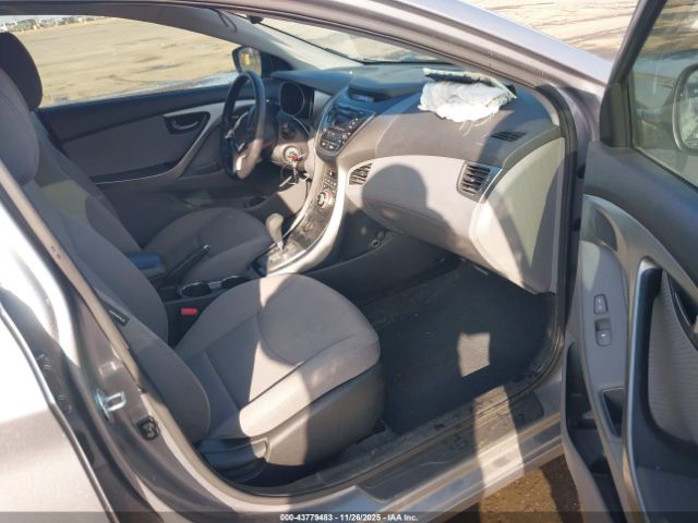 2013 HYUNDAI ELANTRA KMHDH4AE4DU895563 Photo 4