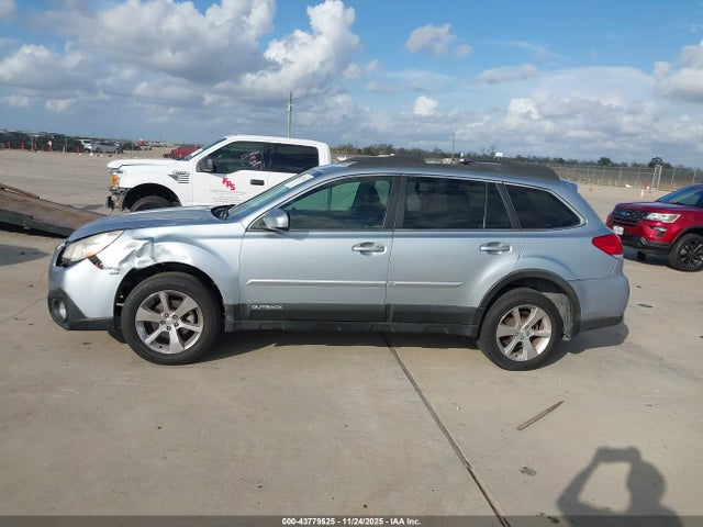 Subaru Outback 2.5i Limited 2014 4S4BRCLC4E3267763 Image 14