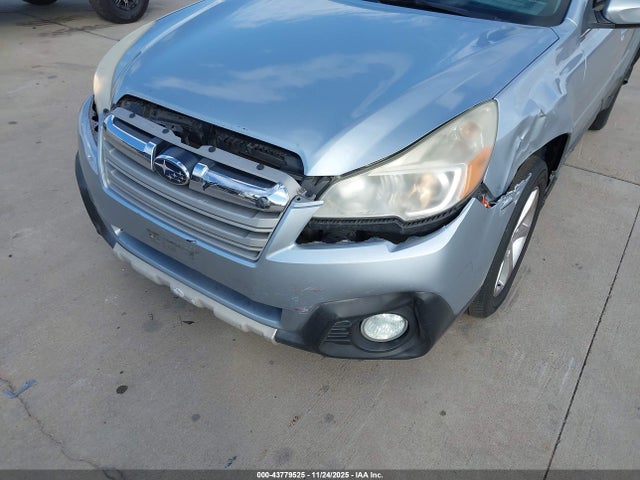 Subaru Outback 2.5i Limited 2014 4S4BRCLC4E3267763 Image 6