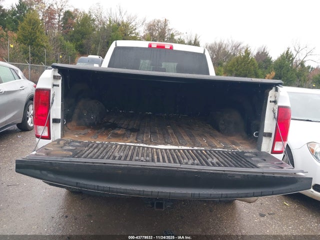 Продаж на аукціоні авто 2019 Ram 1500 Classic Tradesman  4x2 6'4 Box, vin: 1C6RR6FG8KS528467, номер лоту: 43779532