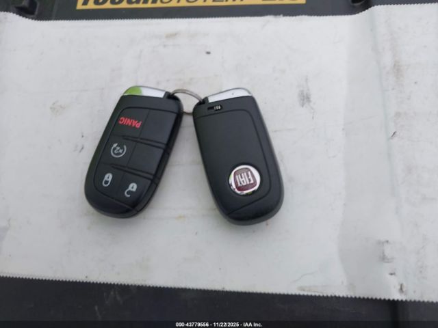 2016 FIAT 500X ZFBCFYDT0GP330809 Photo 10