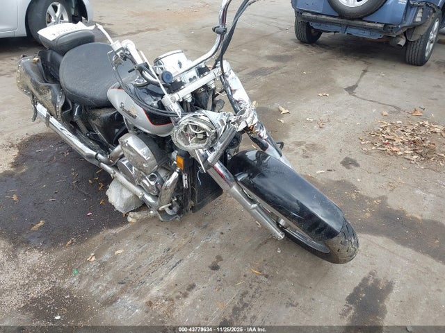 2004 HONDA VT750 JH2RC50374M004056