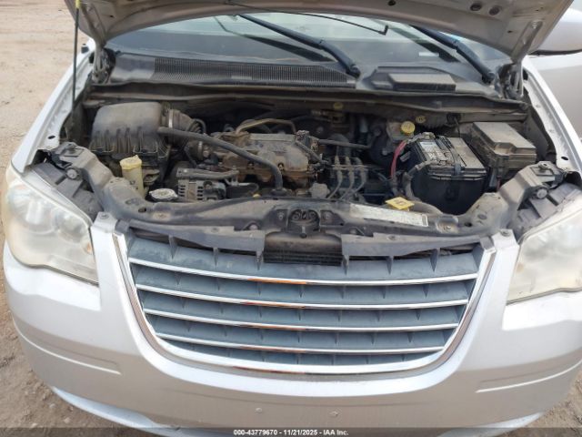 2010 CHRYSLER TOWN & COUNTRY 2A4RR5D15AR252812 Photo 9