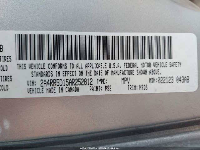 2010 CHRYSLER TOWN & COUNTRY 2A4RR5D15AR252812 Photo 8