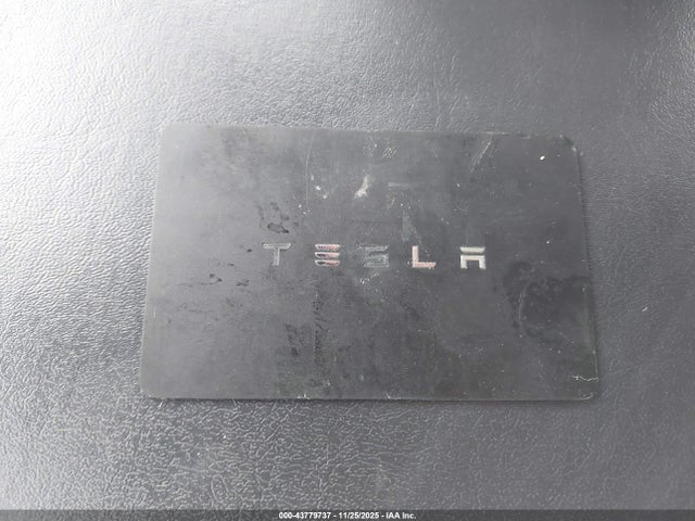 2018 TESLA MODEL 3 5YJ3E1EBXJF183943 Photo 10