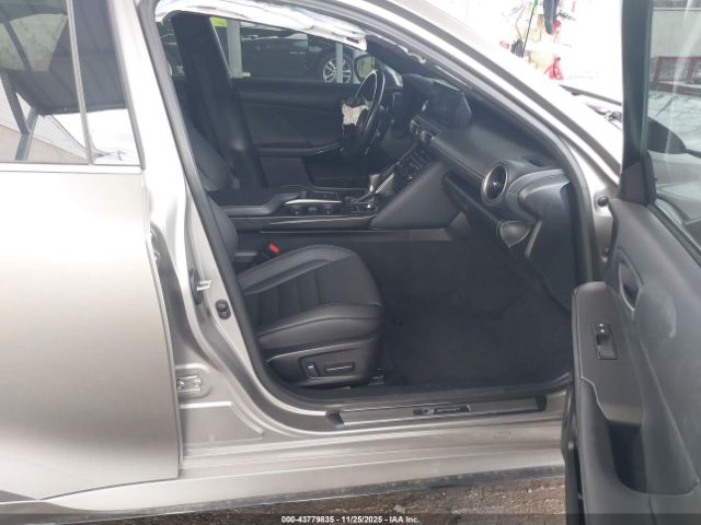 2022 LEXUS IS 350 JTHGZ1E26N5024848 Photo 4