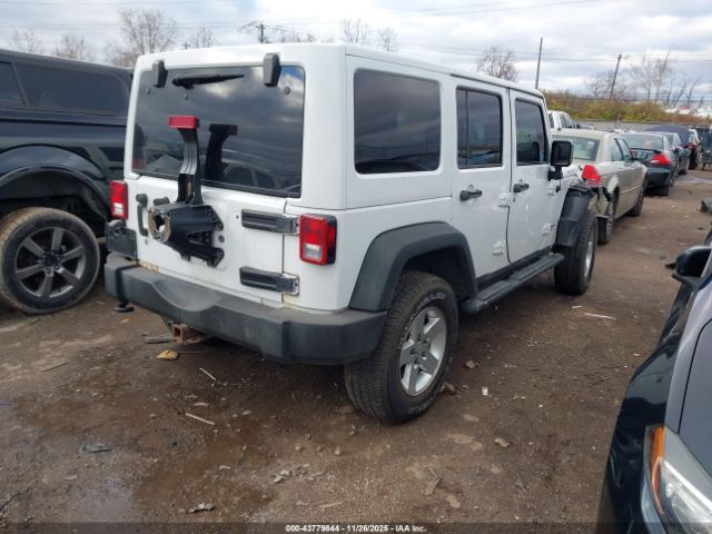 2013 JEEP WRANGLER UNLIMITED 1C4HJWFGXDL508696 Photo 3