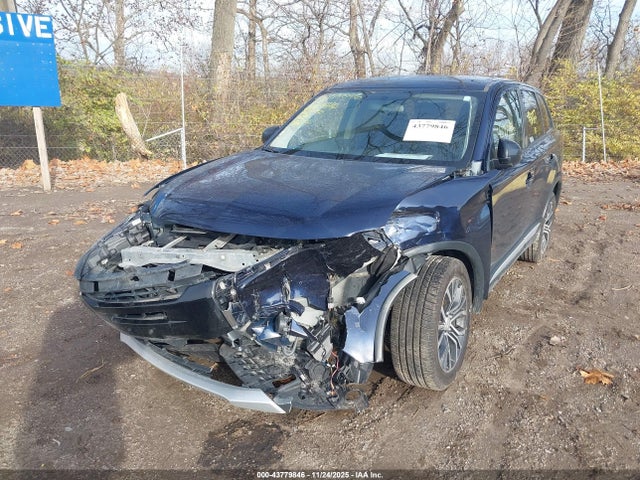 2018 MITSUBISHI OUTLANDER JA4AZ3A35JZ056317 Photo 1