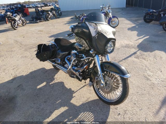2006 HARLEY-DAVIDSON FLHXI 1HD1KBW136Y711422