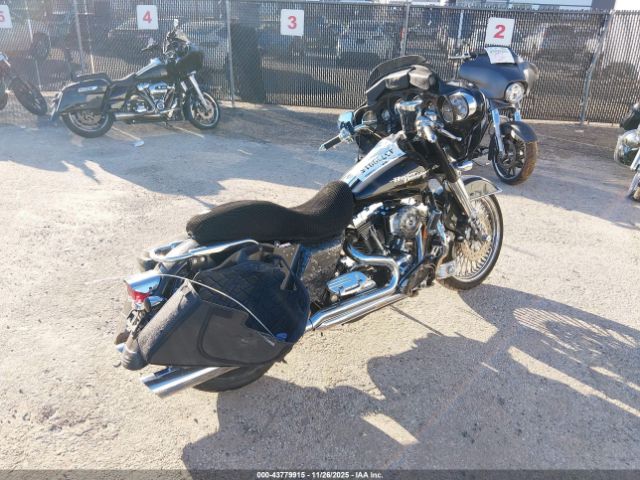 2006 HARLEY-DAVIDSON FLHXI 1HD1KBW136Y711422 Photo 3