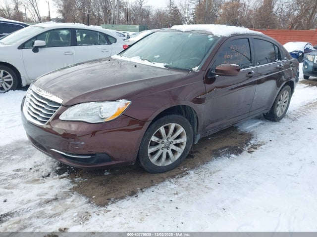 Продаж на аукціоні авто 2012 Chrysler 200 Touring, vin: 1C3CCBBB6CN180790, номер лоту: 43779939