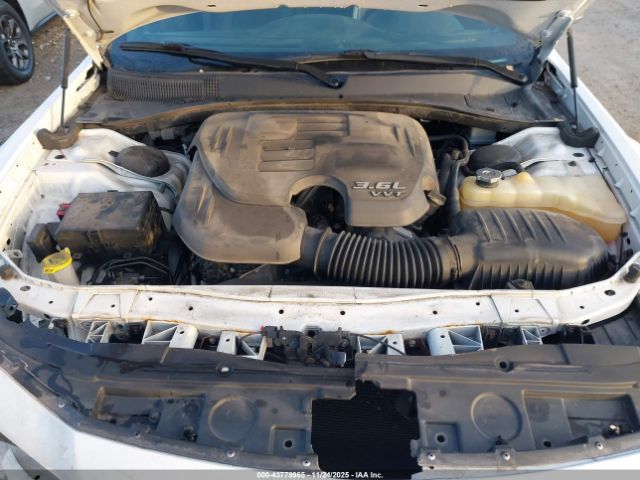 2016 CHRYSLER 300C 2C3CCASGXGH161745 Photo 9