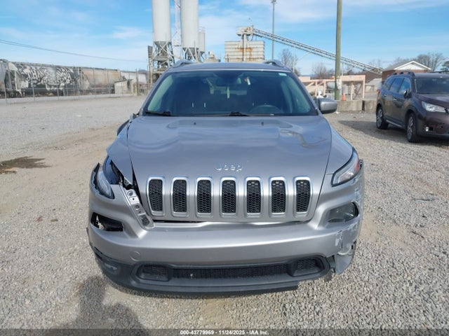 Jeep Cherokee Latitude 4x4 2018 1C4PJMCB3JD501409 Image 12