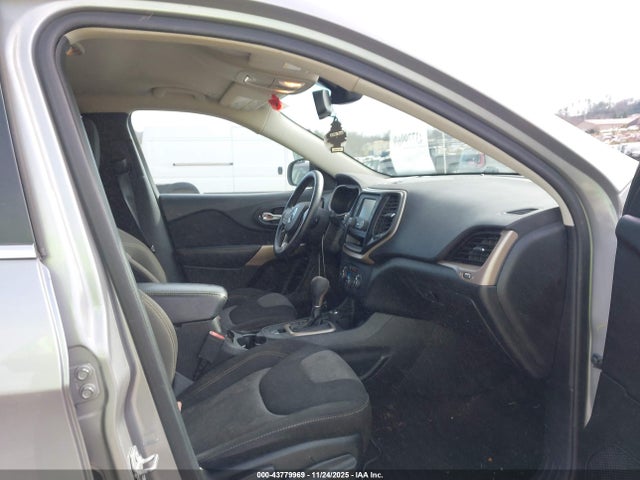 Jeep Cherokee Latitude 4x4 2018 1C4PJMCB3JD501409 Image 5