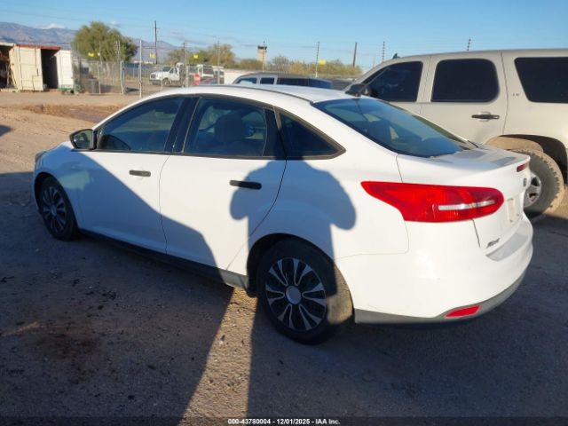 2015 FORD FOCUS 1FADP3E27FL221455 Photo 2