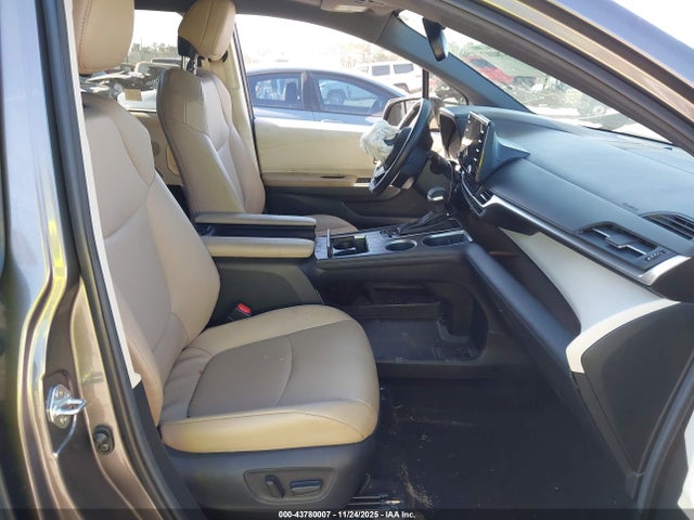 5TDYRKEC7RS183818 Toyota SIENNA XLE