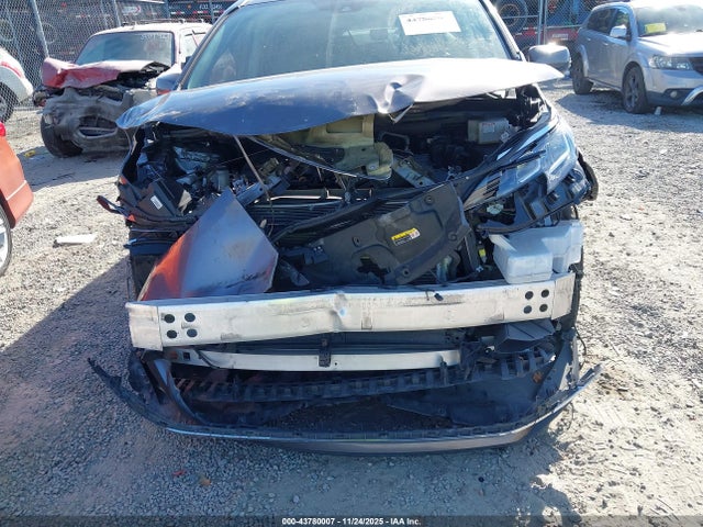 5TDYRKEC7RS183818 Toyota SIENNA XLE