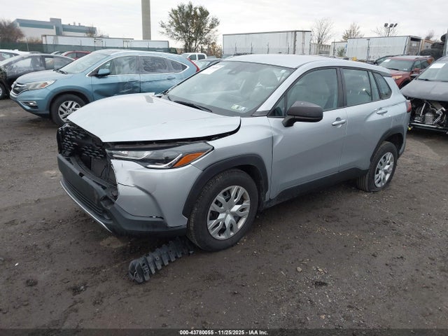 Toyota Corolla Cross L 2022 7MUAAAAG2NV008839 Image 2