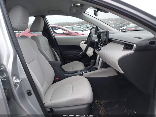 Toyota Corolla Cross L 2022 7MUAAAAG2NV008839 Image 5
