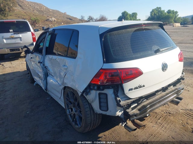 WVWLF7AU3FW340139 Volkswagen Golf R 4-door