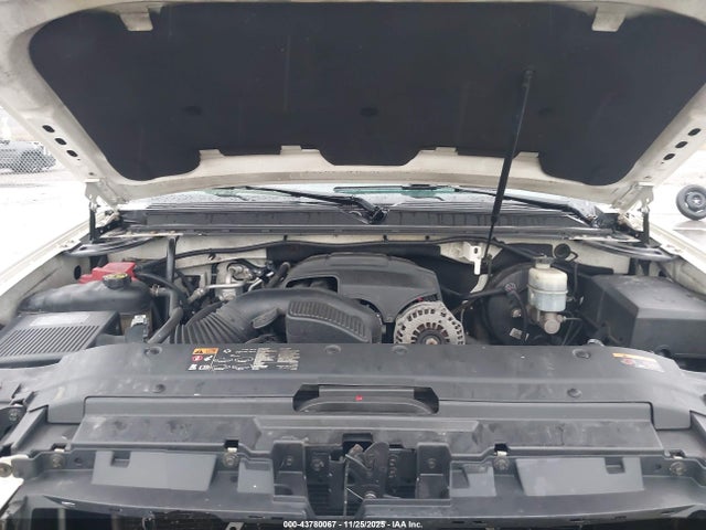 2013 Gmc Yukon Xl 1500 Denali მანქანა იყიდება აუქციონზე, vin: 1GKS2MEF7DR368916, აუქციონის ნომერი: 43780067