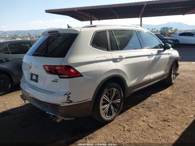 2018 VOLKSWAGEN TIGUAN 3VV2B7AX7JM098662 Photo 3