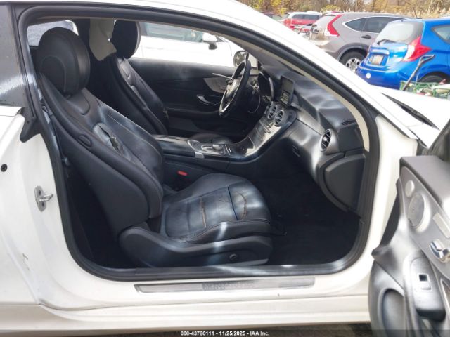 2017 MERCEDES-BENZ C 300 WDDWJ4KB9HF416107 Photo 4