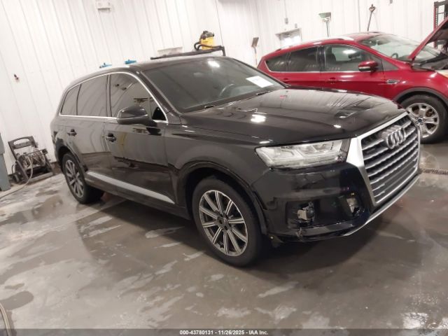 2019 AUDI Q7 WA1LAAF78KD000872