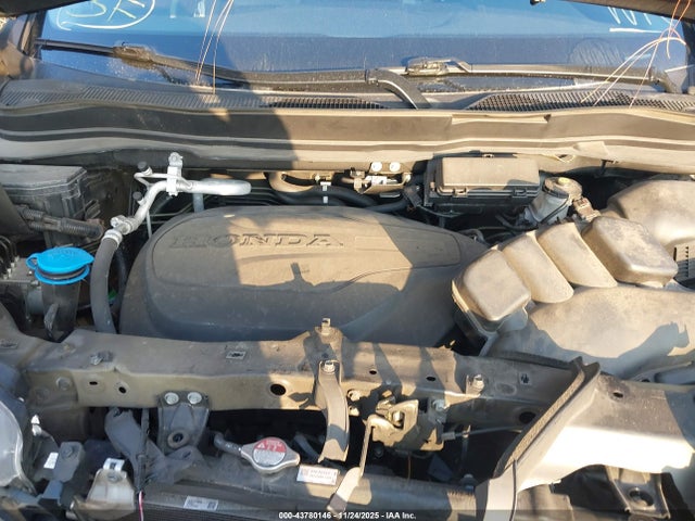 5FNYF5H28NB009025 Honda Pilot 2wd Special Edition