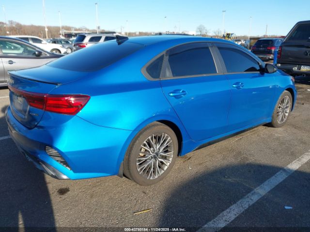 2023 KIA FORTE 3KPF54AD8PE562329 Photo 3