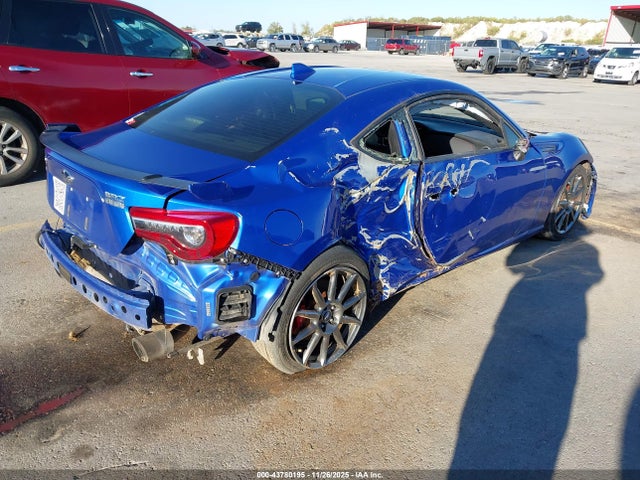 2019 SUBARU BRZ JF1ZCAC19K9601825 Photo 3