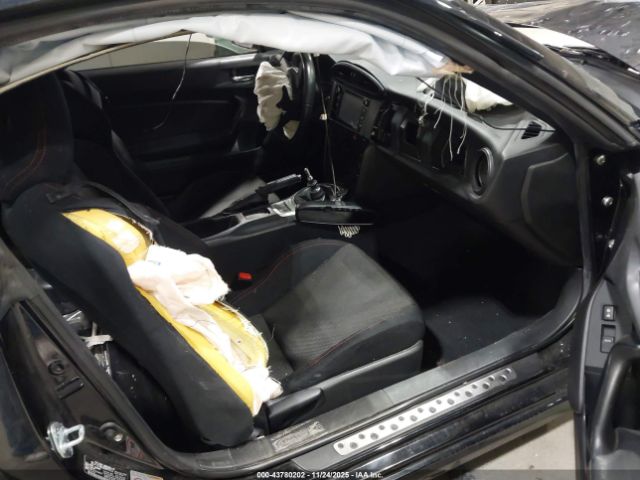 2016 SUBARU BRZ JF1ZCAB1XG9600854 Photo 4