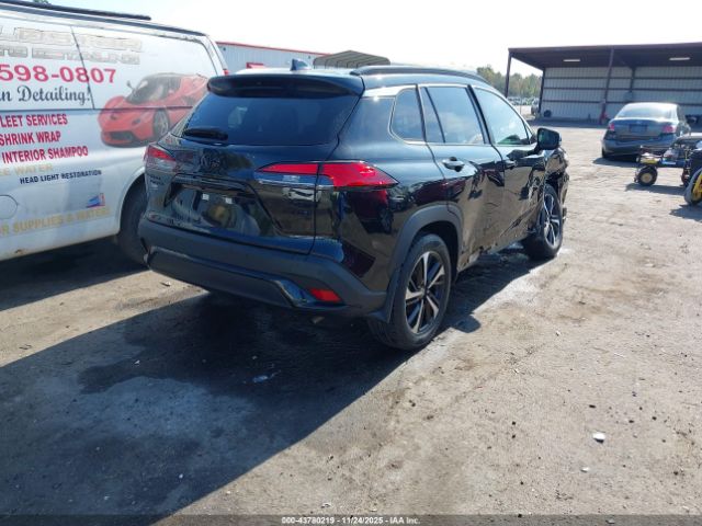 2024 TOYOTA COROLLA CROSS HYBRID 7MUFBABG8RV042355 Photo 3