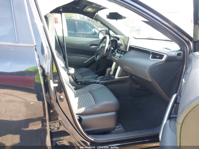 2024 TOYOTA COROLLA CROSS HYBRID 7MUFBABG8RV042355 Photo 4