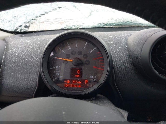 2015 MINI COUNTRYMAN WMWZC5C51FWP46219 Photo 6
