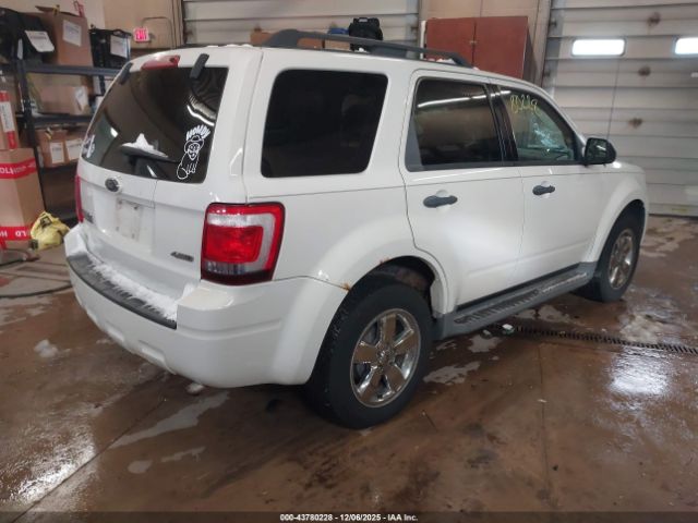 2009 FORD ESCAPE 1FMCU93729KB02105 Photo 3