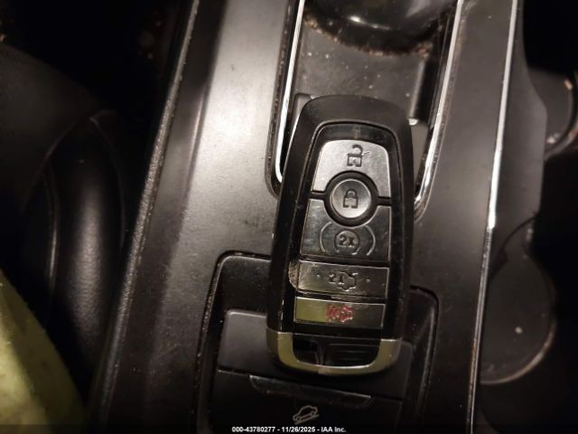 2019 FORD FUSION HYBRID 3FA6P0RU2KR106745 Photo 10