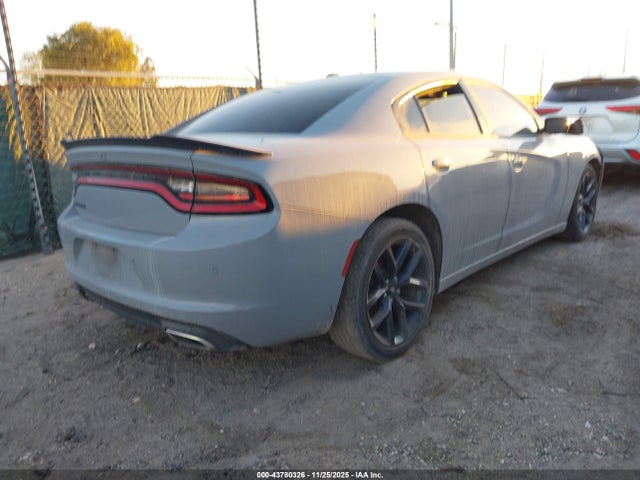 2C3CDXBGXNH197805 Dodge Charger Sxt Rwd