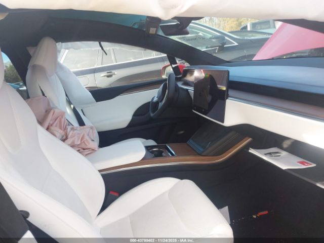 2024 TESLA MODEL X 7SAXCDE54RF440628 Photo 4